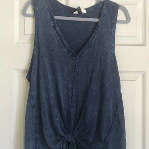 NWT -Universal Threads Women's XXL  Navy Blue Tie